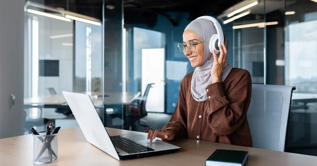 Most service teams do not notice decline when the first cracks appear